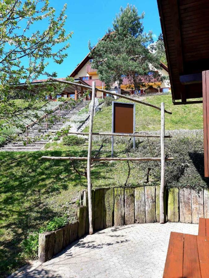 Guesthouse Pri Cebelici Lukovica pri Domžalah Eksteriør billede
