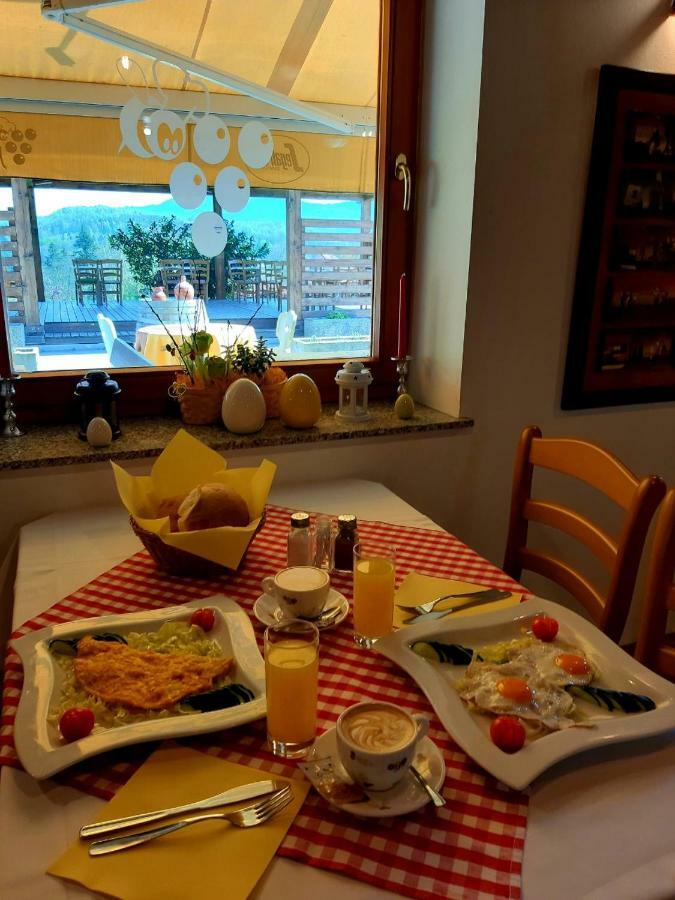 Guesthouse Pri Cebelici Lukovica pri Domžalah Eksteriør billede